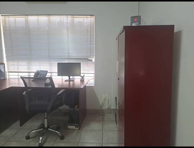 152M² OFFICE FOR SALE IN BO-DORP